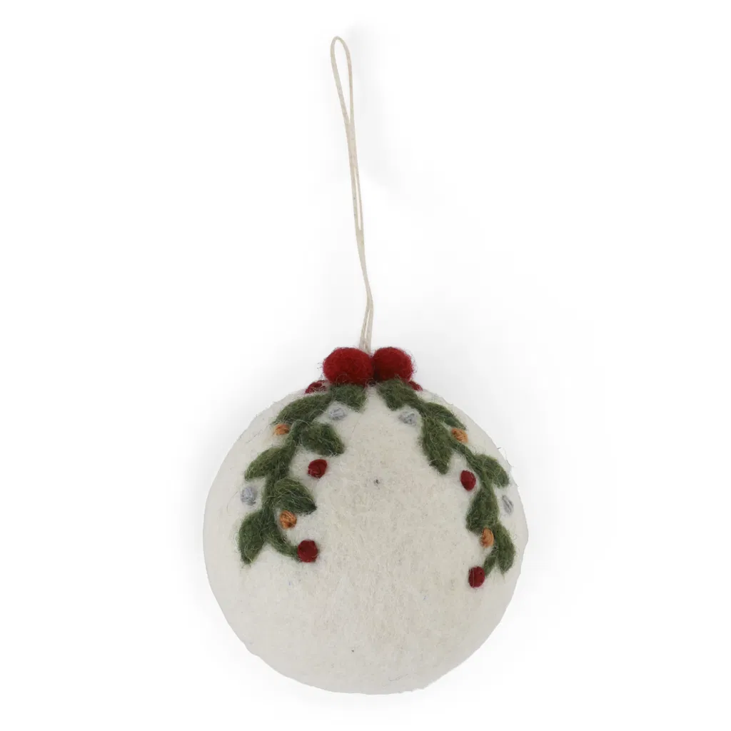 Gry & Sif Weihnachtsbaumschmuck „Christbaumkugel mit Girlande“