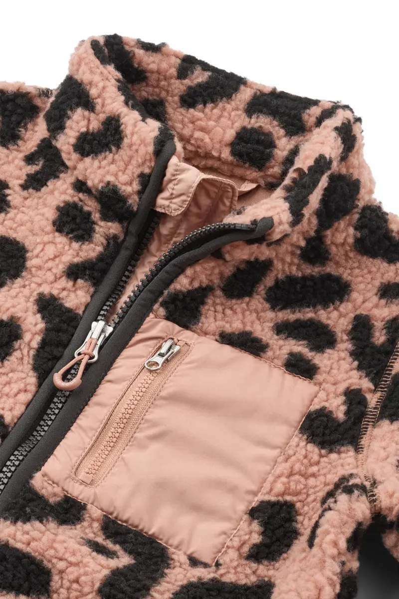 Liewood Nolan Sherpa Jacke für Kinder „Mega leo / Pale tuscany“