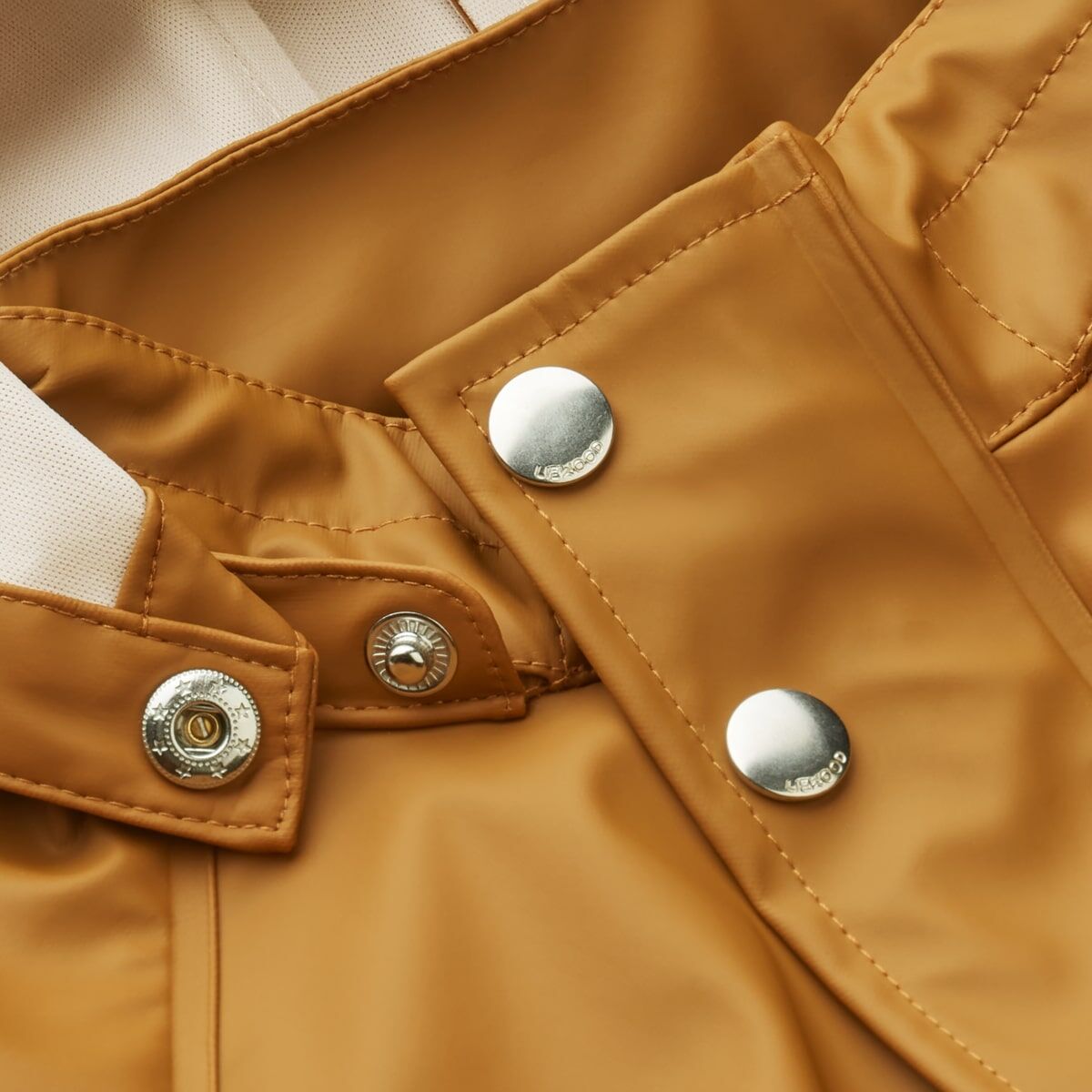 Liewood Serena Regenbekleidungs-Set Junior „Golden caramel“ 4-7 Jahre Jacke