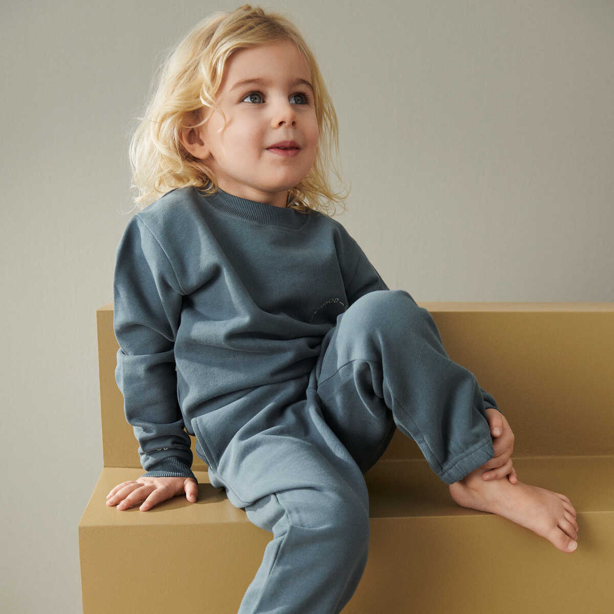DELISTED Liewood Kinder-Sweatshirt Thora „Whale blue“ – Bild 5
