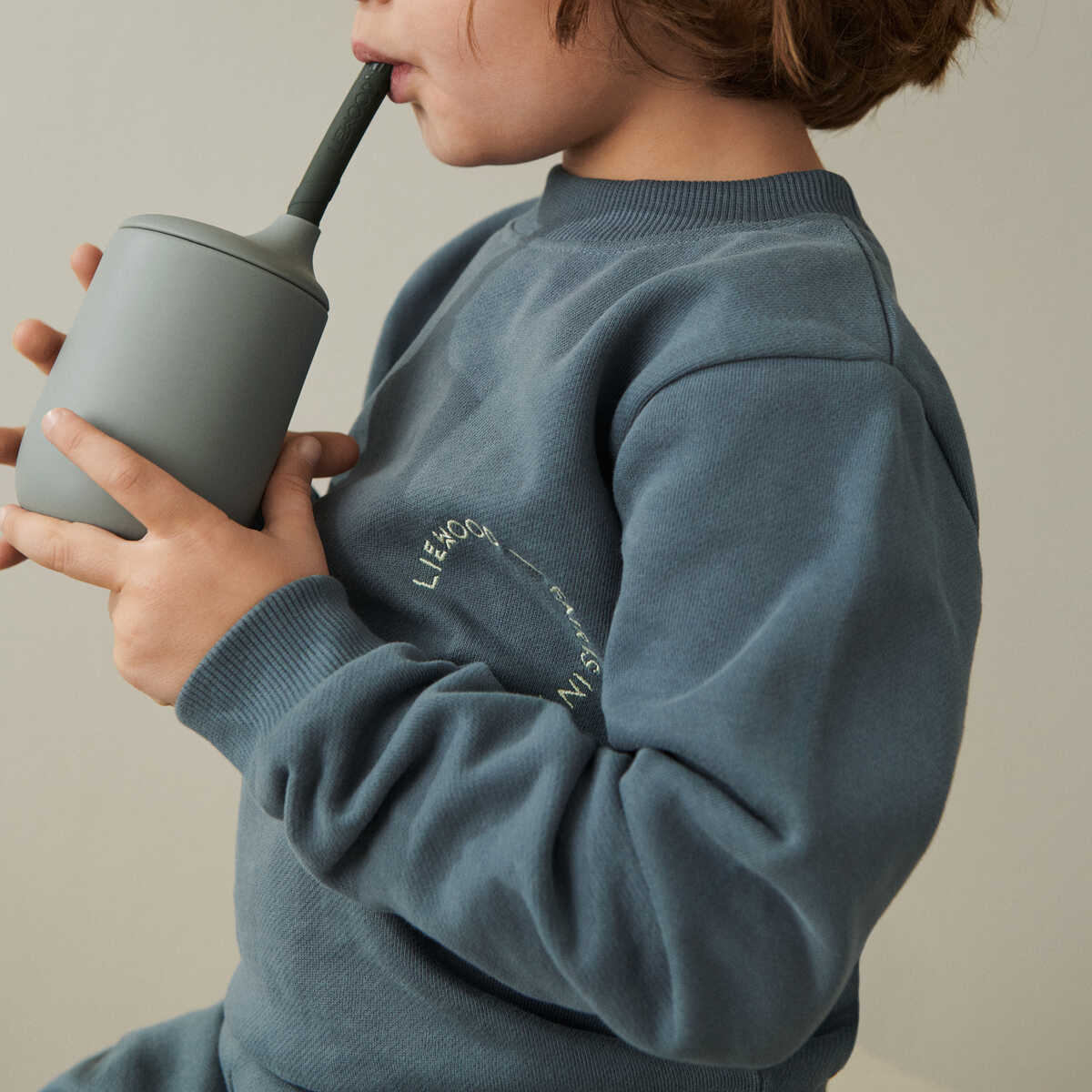 DELISTED Liewood Kinder-Sweatshirt Thora „Whale blue“ – Bild 7