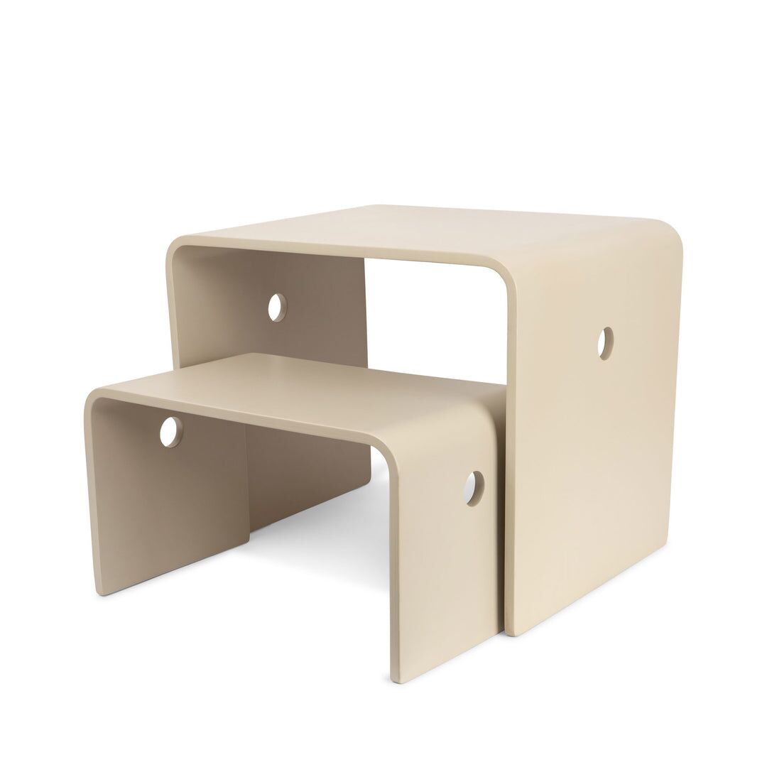 Konges Sløjd Kindertisch mit Sitzbank aus FSC®-Holz, 2er-Set 01