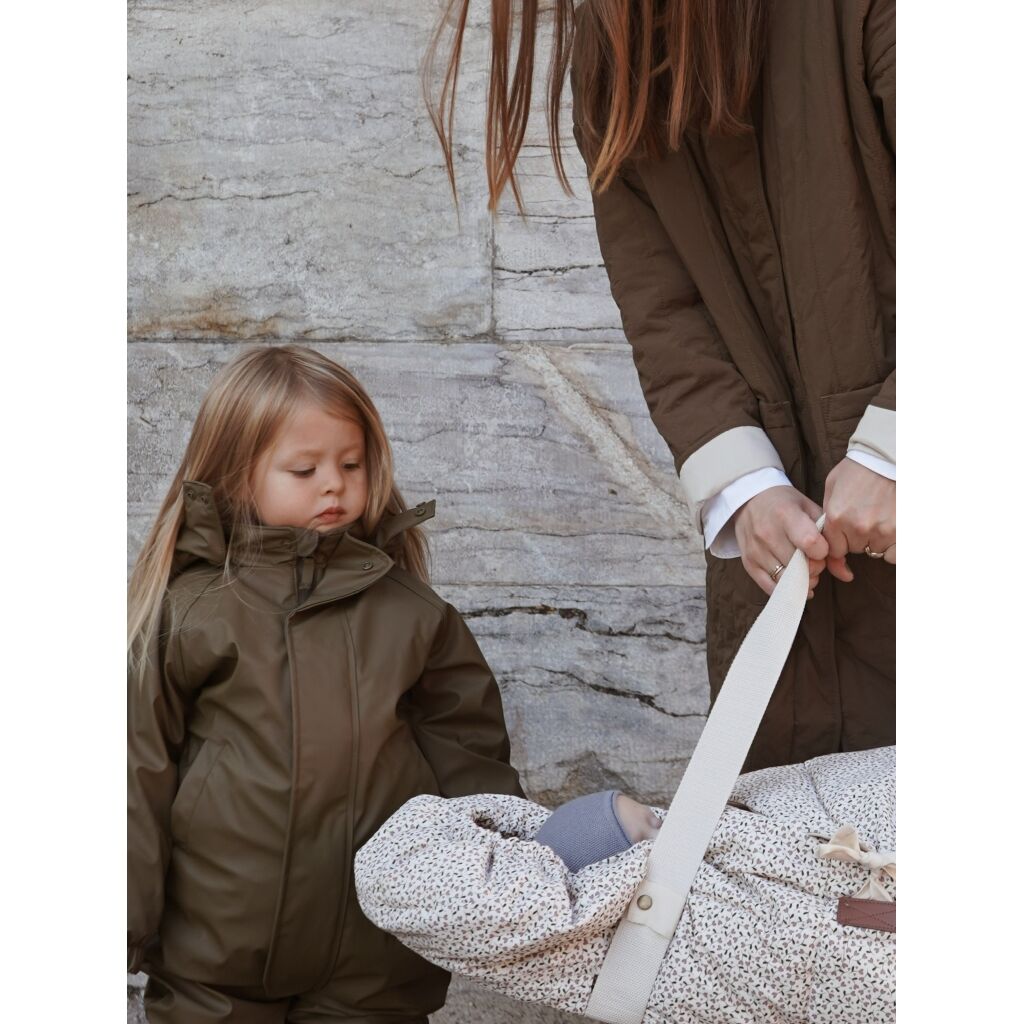 DELISTED Konges Sløjd Babytrage Nemuri „Poppy“, Outdoor-Schalfsack, 136x100cm – Bild 9