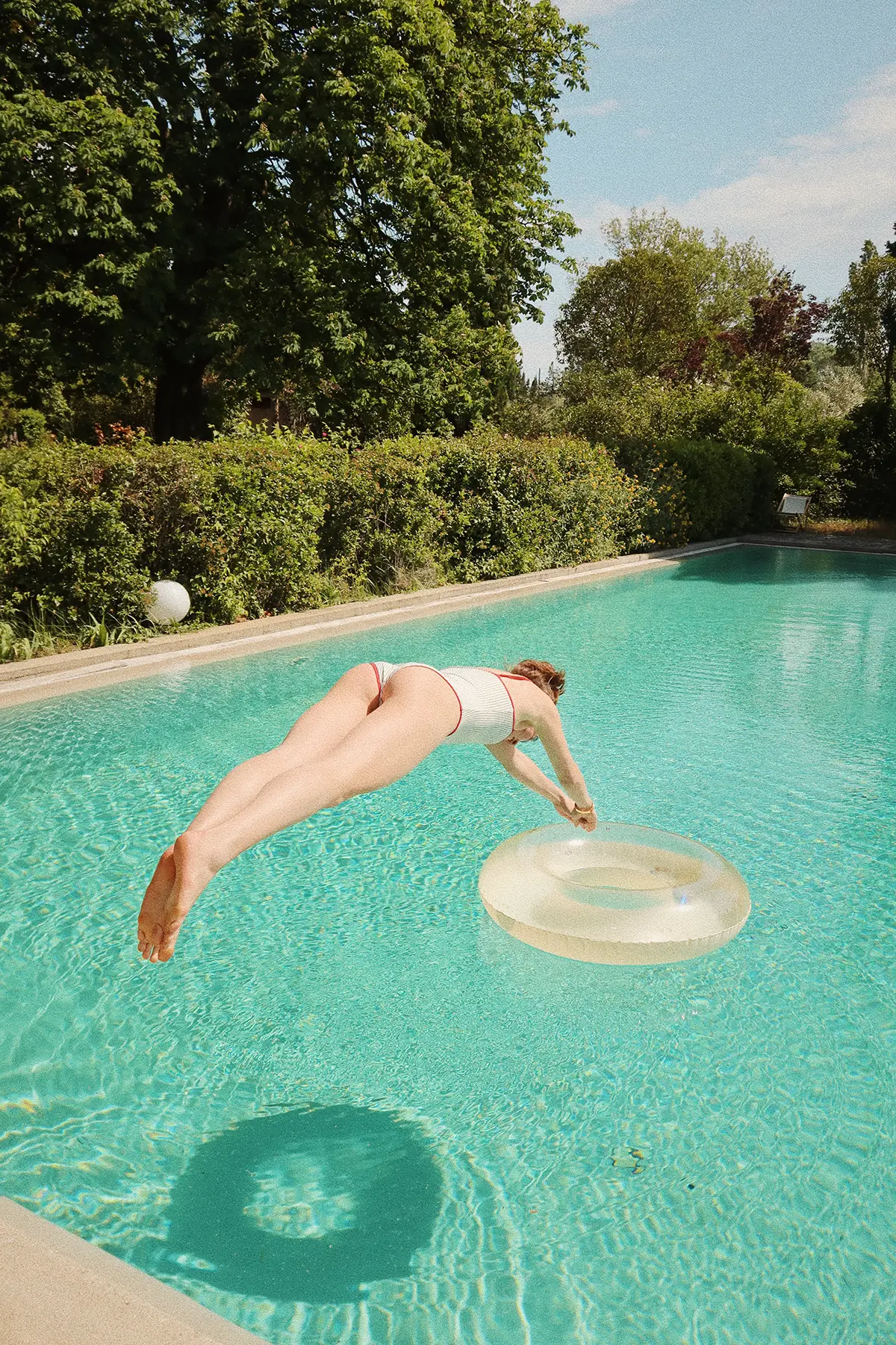 Konges Sløjd Grande Schwimmreifen „Multi Cherry / Transparent" ø100cm