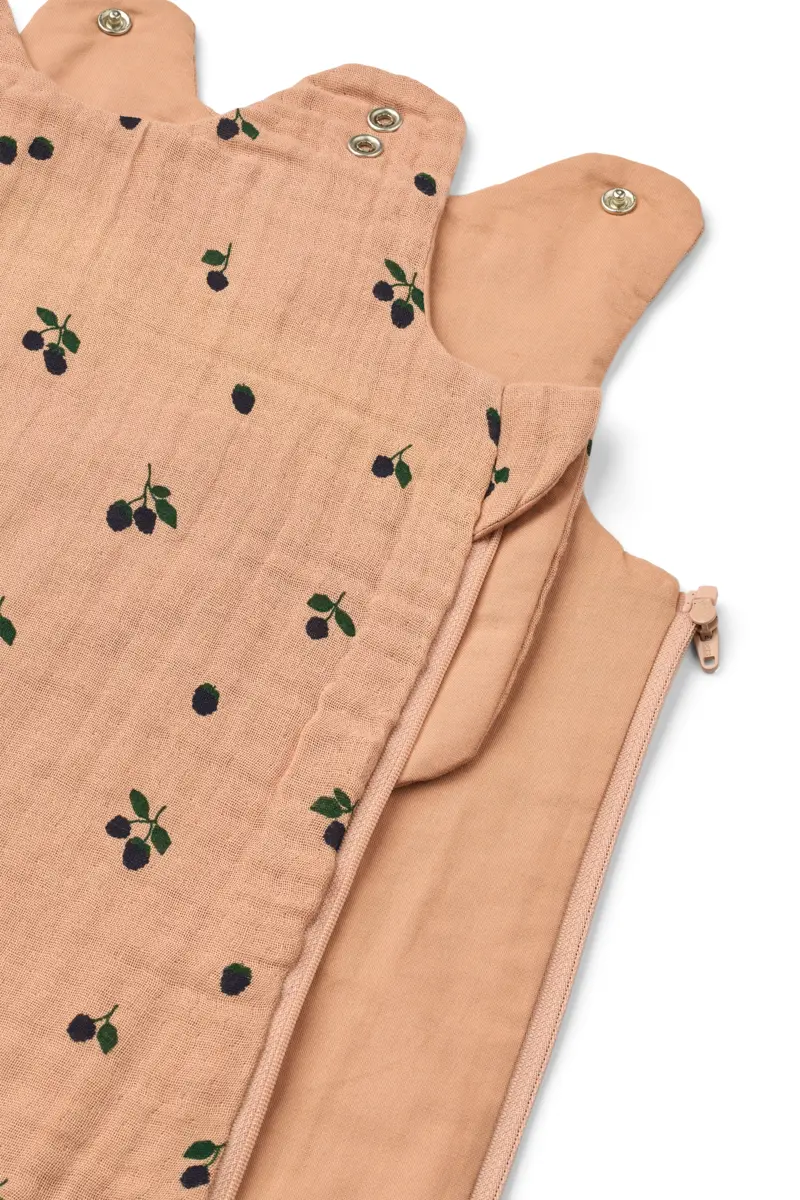 Liewood Schlafsack Flora „Mini Berry / Pale tuscany“