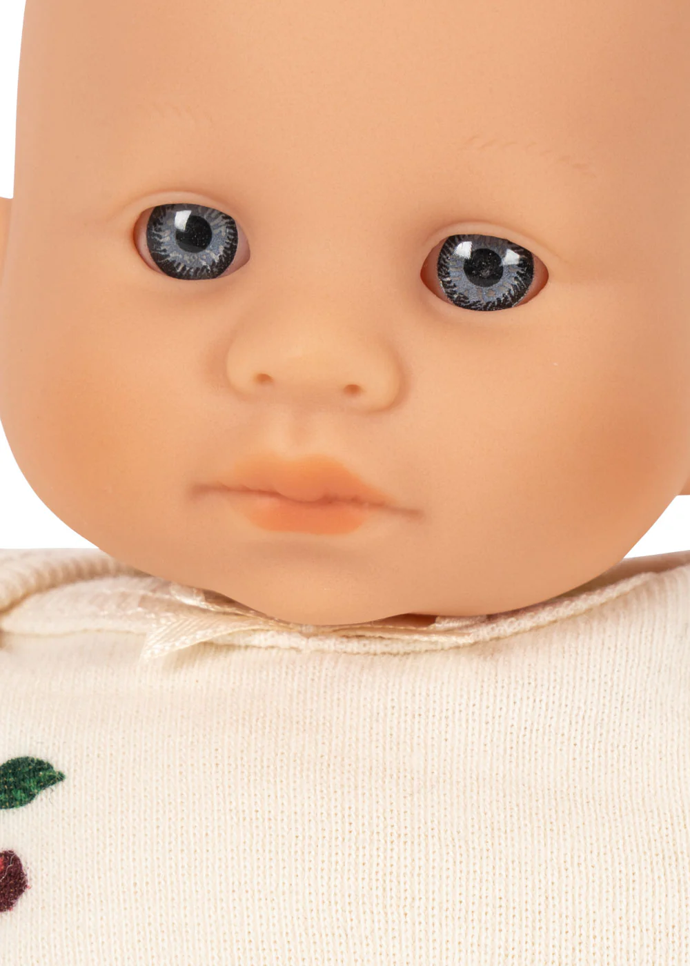 Konges Sløjd Mini-Puppe „Meine erste Puppe / Cherry“, H21cm