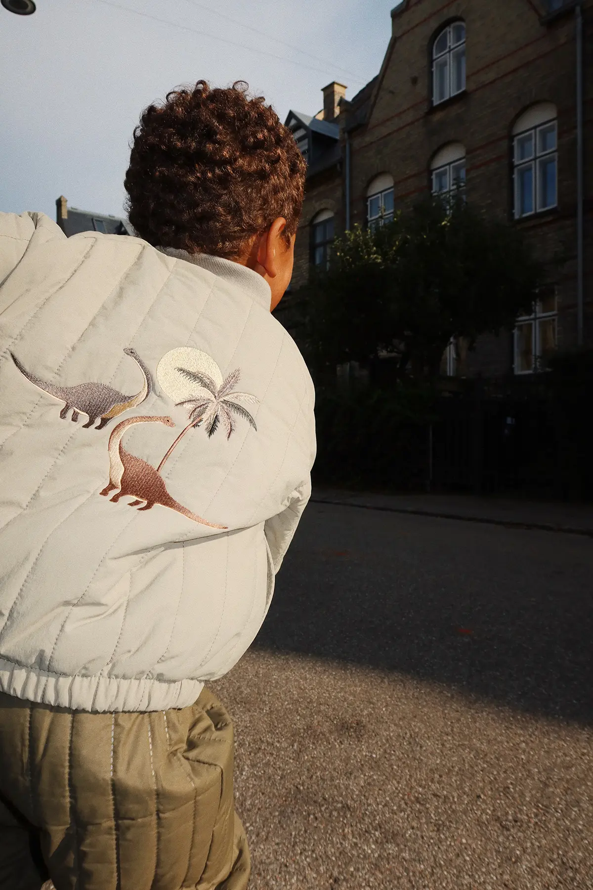 Konges Sløjd Bomberjacke Juno „Laurel Oak / Dino“ Gr. 92 – Bild 9