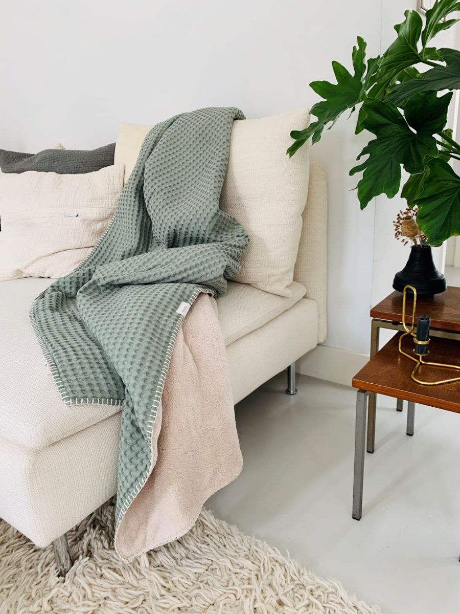 koeka Decke Oslo shadow green : soft sand, 140x200cm 03