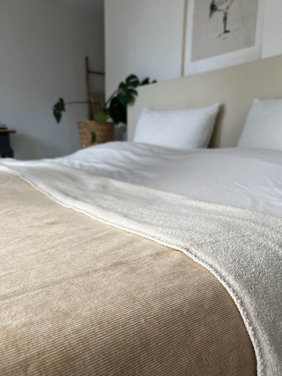 koeka Bettdecke Oddi Plüsch „warm white“, 140x200cm – Bild 7