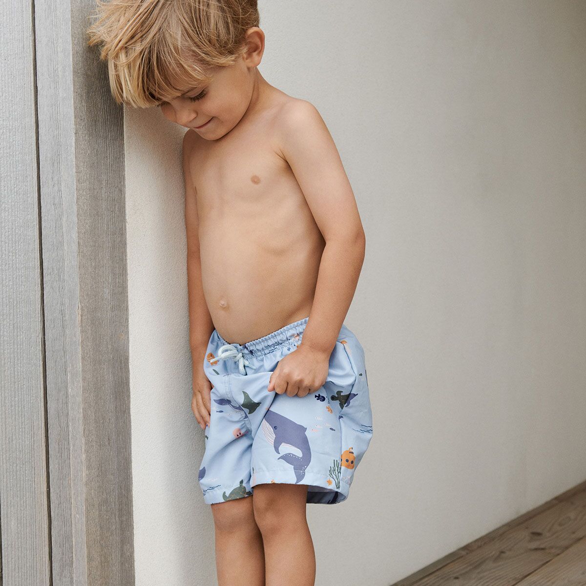 Liewood Duke Kinder-Badeshorts „Yellow Mellow / Creme de la creme“, Gr. 86 – Bild 5