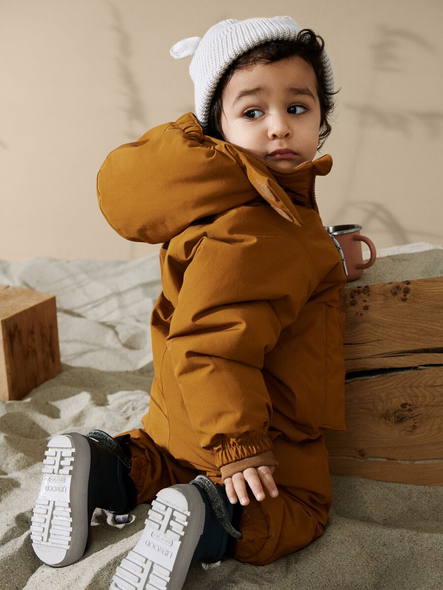 Liewood Sne Schneeanzug für Kinder „Golden caramel“ 06